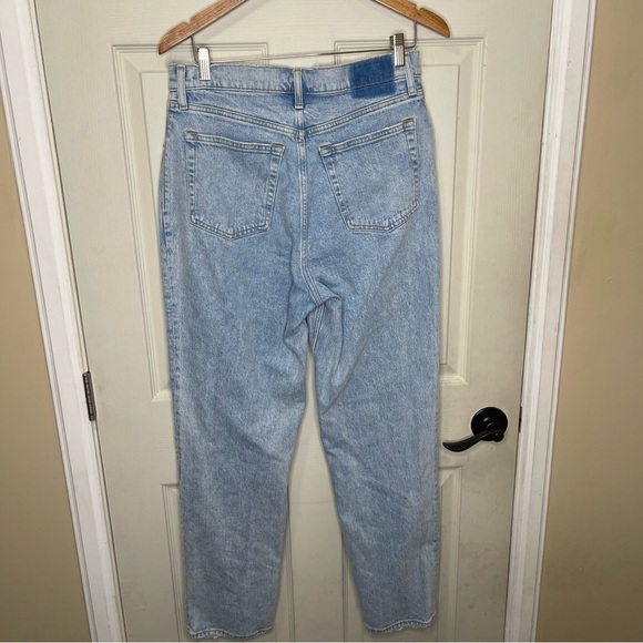 Abercrombie & Fitch The 90’s Straight Light Wash Ultra High Rise Sz 12/31R - Picture 7 of 8